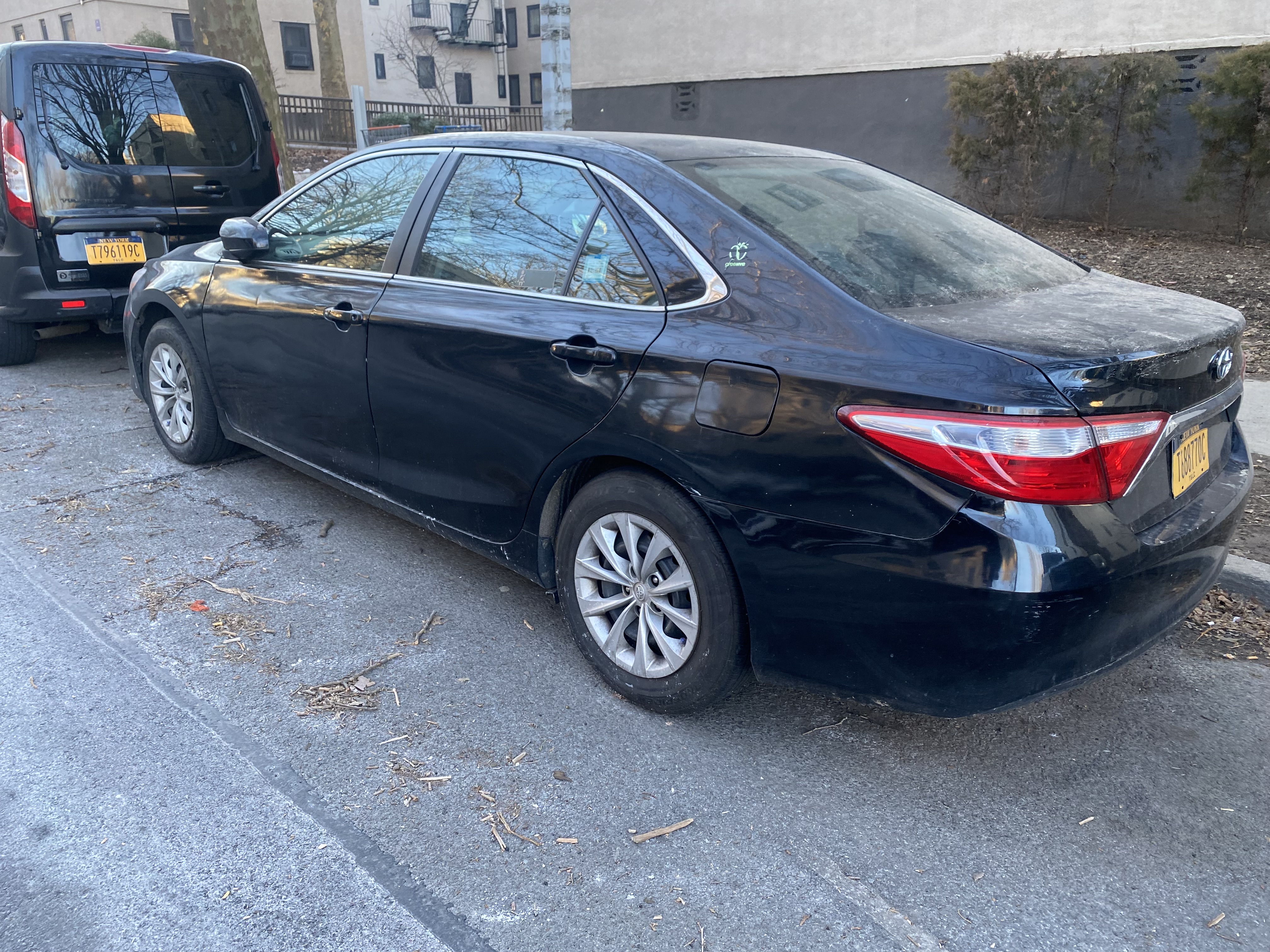 TLC Car Market - 2015 TOYOTA CAMRY HYBRID FOR RENT!!!!