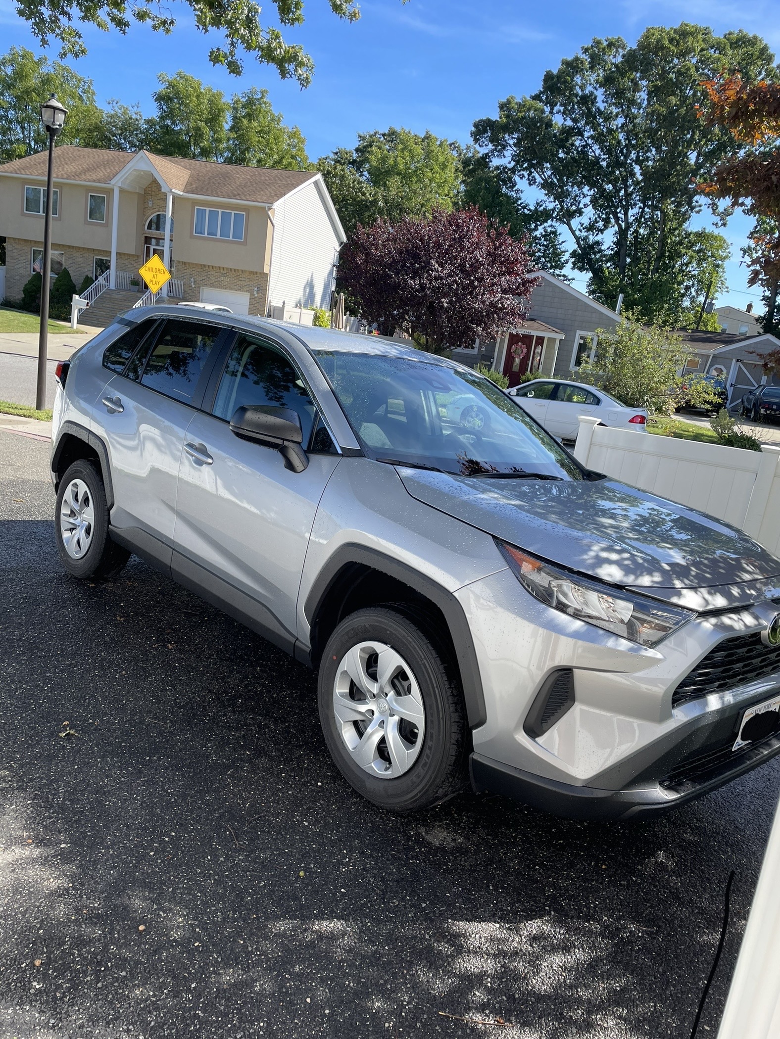 TLC Car Market - 2024 Toyota Rav 4 FOR RENT🚖